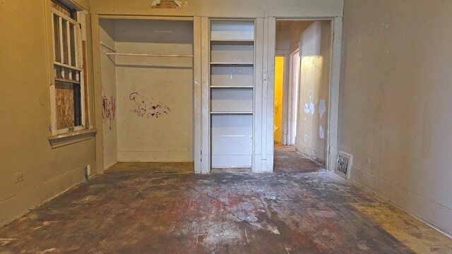 15231 Ashland Ave, Harvey, IL 60426 - unfurnished bedroom featuring visible vents