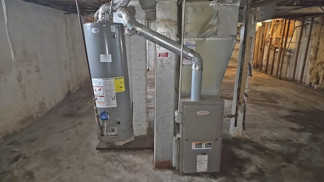 15231 Ashland Ave, Harvey, IL 60426 - utilities featuring water heater and heating unit