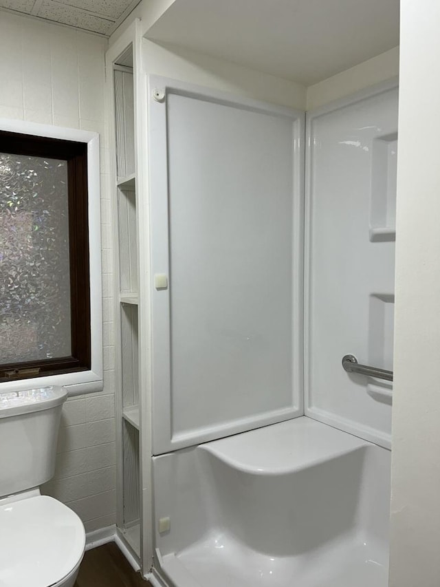 full bath with toilet