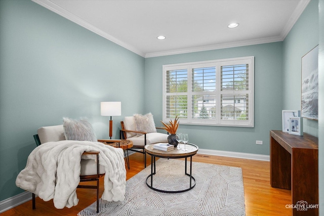 1454 Rill Ct, Naperville, IL 60565 - living area with recessed lighting, baseboards, ornamental molding, and light wood-type flooring