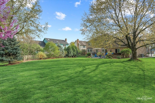 1454 Rill Ct, Naperville, IL 60565 - view of yard