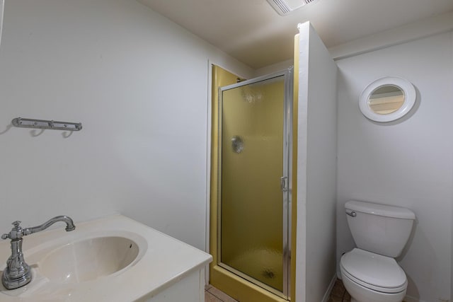 854 Kings Cv, Princeton, IL 61356 - bathroom featuring a sink, a shower stall, and toilet