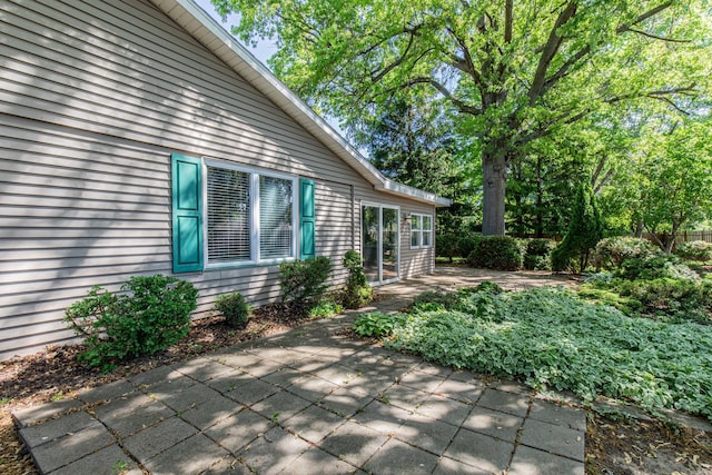 854 Kings Cv, Princeton, IL 61356 - view of patio
