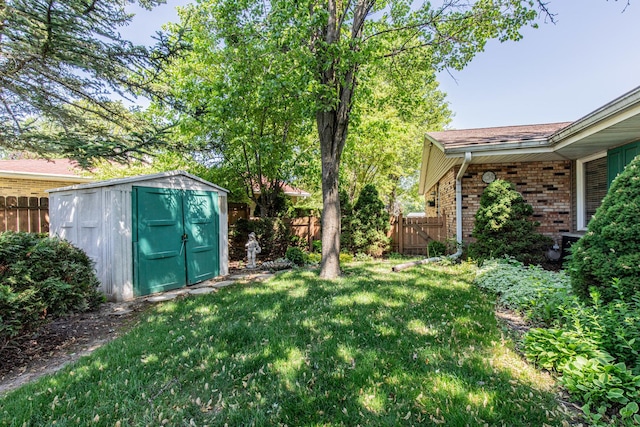 854 Kings Cv, Princeton, IL 61356 - view of yard featuring a shed and an outdoor structure