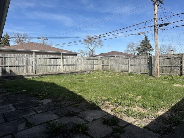 1525 Gordon Ave, Calumet City, IL 60409 - view of yard featuring fence
