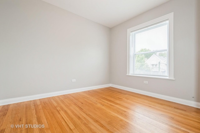 4449 W Sunnyside Ave Unit 2, Chicago, IL 60630 - spare room with light wood-type flooring