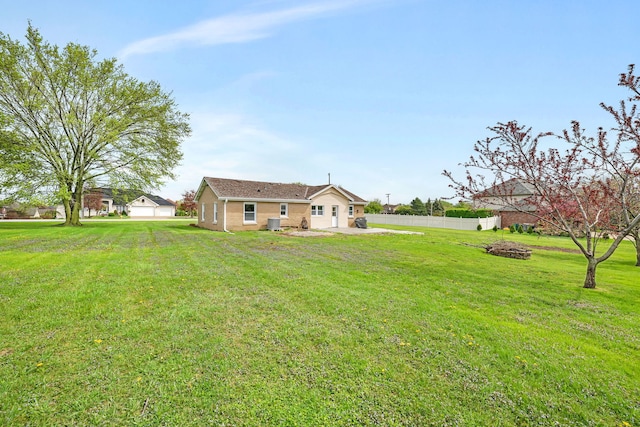 11007 W 167th St, Orland Park, IL 60467 - view of yard featuring a patio and fence