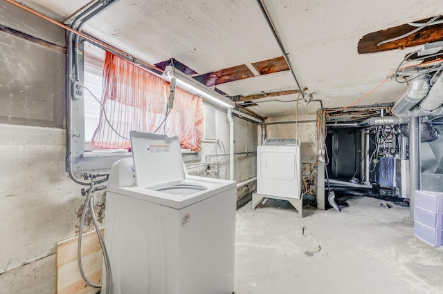 2147 N Latrobe Ave, Chicago, IL 60639 - basement featuring washer and clothes dryer