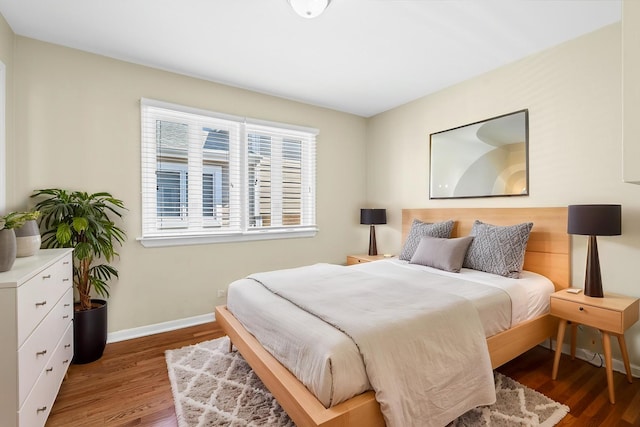 48 Hackberry Ln, Glenview, IL 60025 - bedroom with wood finished floors and baseboards