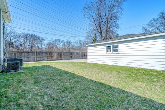 48 Hackberry Ln, Glenview, IL 60025 - view of yard featuring central AC and a fenced backyard