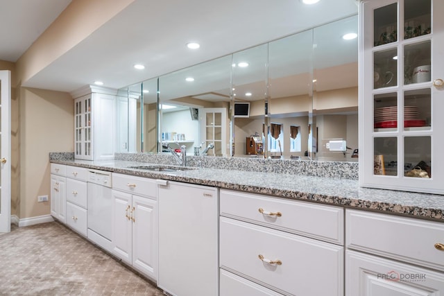1330 Kurtis Ln, Lake Forest, IL 60045 - full bath with vanity, recessed lighting, and baseboards