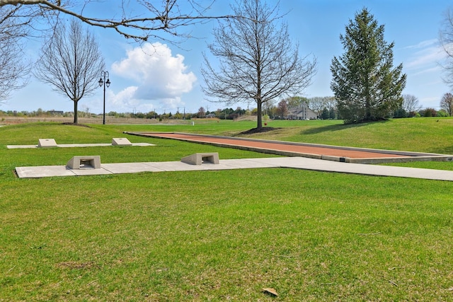 412 Towne Center Blvd, Shorewood, IL 60404 - view of community featuring a lawn