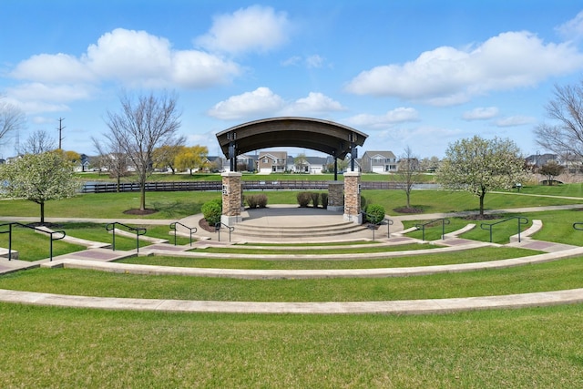 412 Towne Center Blvd, Shorewood, IL 60404 - surrounding community featuring a gazebo and a lawn