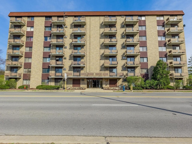 view of building exterior