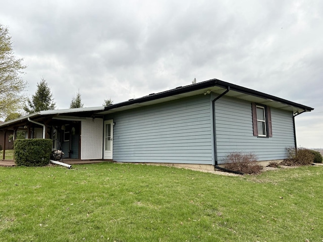 2445 Graham Rd, Belvidere, IL 61008 - back of property featuring a yard