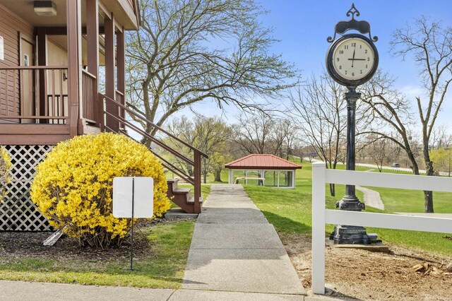26732 S Balmoral Woods Dr, Crete, IL 60417