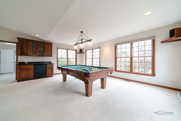 game room with billiards, light colored carpet, baseboards, visible vents, and recessed lighting