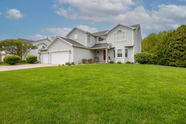 view of front of home featuring a front lawn, driveway, roof with shingles, and a garage