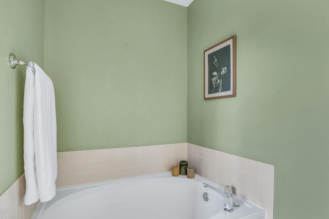 7817 Cascade Way, Gurnee, IL 60031 - bathroom with a garden tub