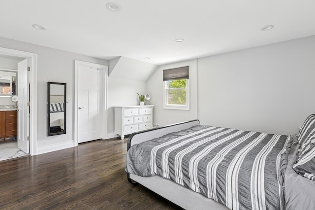 4825 W Ainslie St, Chicago, IL 60630 - bedroom featuring wood finished floors, recessed lighting, and vaulted ceiling