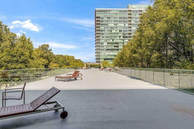 9715 Woods Dr Unit 805, Skokie, IL 60077 - view of community