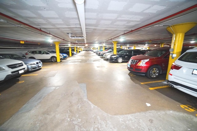 6301 N Sheridan Rd Unit 6D, Chicago, IL 60660 - view of parking deck