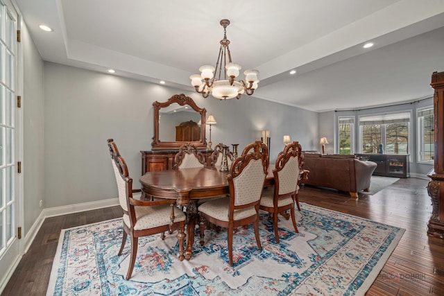 357 Torrey Pines Way, Vernon Hills, IL 60061 - dining room featuring a chandelier, wood finished floors, recessed lighting, baseboards, and a raised ceiling