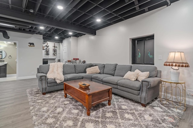 357 Torrey Pines Way, Vernon Hills, IL 60061 - living room featuring wood finished floors and baseboards