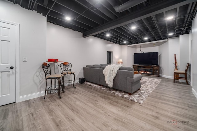 357 Torrey Pines Way, Vernon Hills, IL 60061 - living room featuring wood finished floors and baseboards