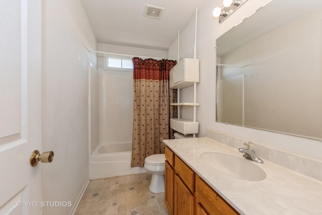 10600 Thornham Ln, Mokena, IL 60448 - bathroom with toilet, vanity, shower / tub combo with curtain, and baseboards