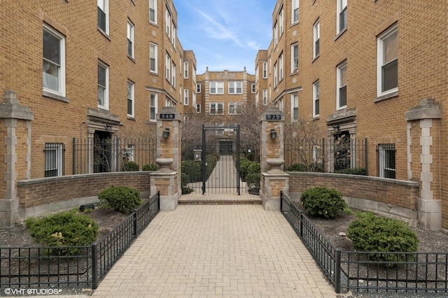 536.5 W Belmont Ave Unit 3N, Chicago, IL 60657 - view of building exterior with fence