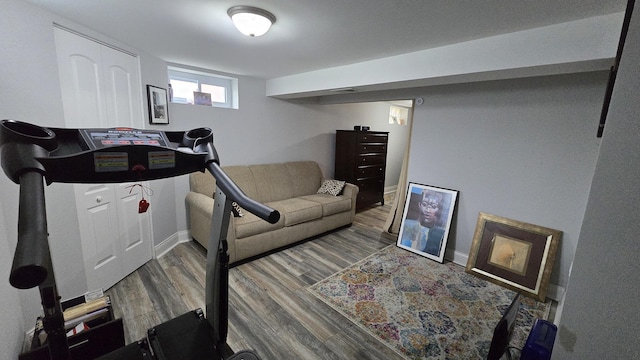 959 E 166th St, South Holland, IL 60473 - exercise room featuring wood finished floors, visible vents, and baseboards