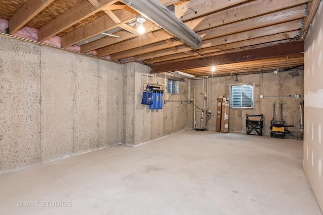 1754 Landreth Ct, Aurora, IL 60504 - unfinished basement featuring water heater