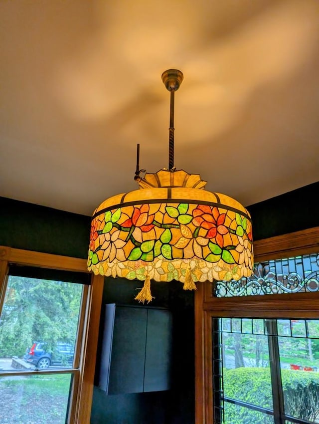 907 W Church St, Champaign, IL 61821 - detailed view