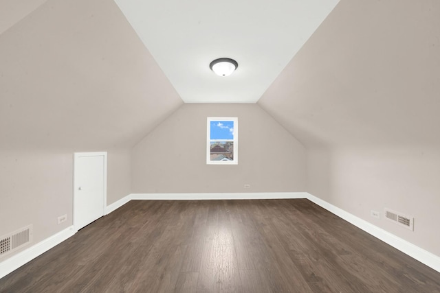 3435 W 71st Pl, Chicago, IL 60629 - bonus room featuring baseboards, visible vents, and wood finished floors