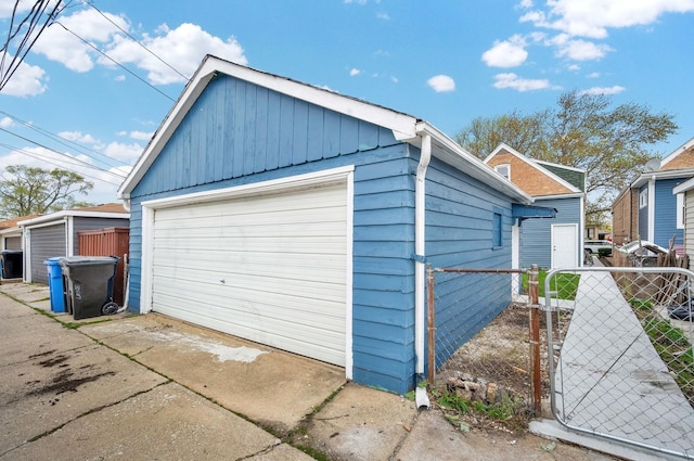 3435 W 71st Pl, Chicago, IL 60629 - detached garage with a gate and fence