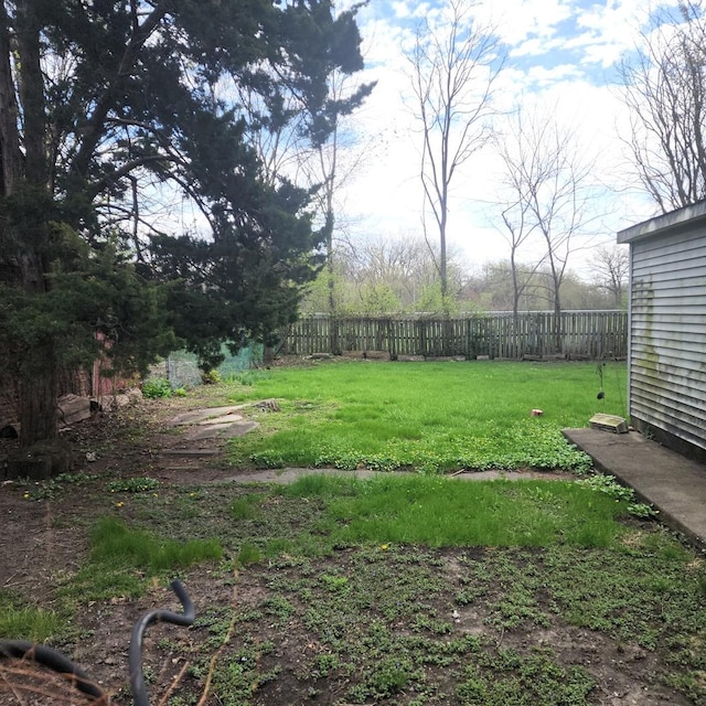 14951 Riverside Dr, South Holland, IL 60473 - view of fenced backyard