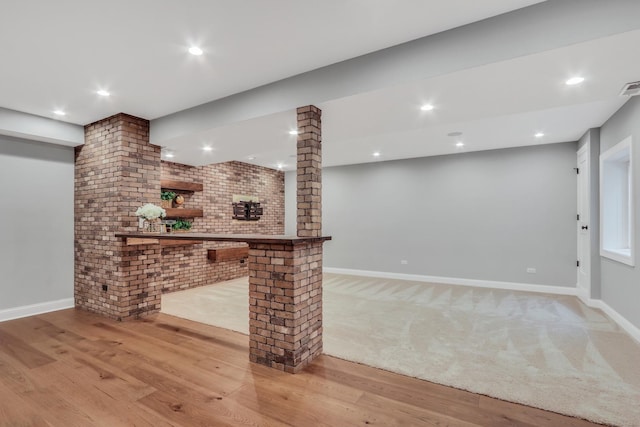 bar with baseboards, recessed lighting, visible vents, and light wood-style flooring