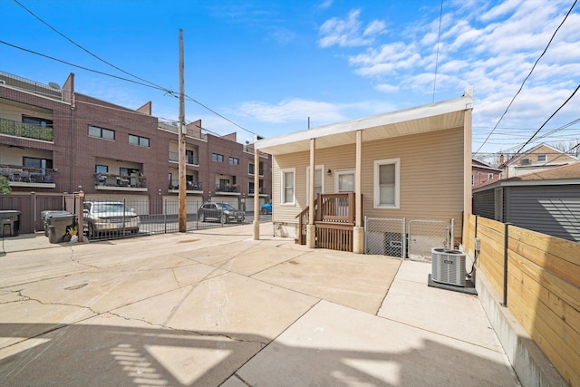 3246 S Normal Ave, Chicago, IL 60616 - view of front of home