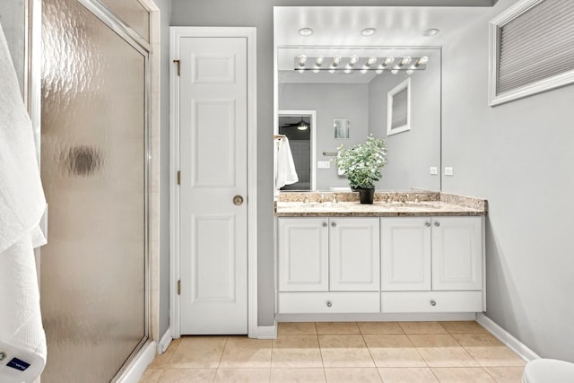 bedroom featuring carpet, baseboards, and ceiling fan