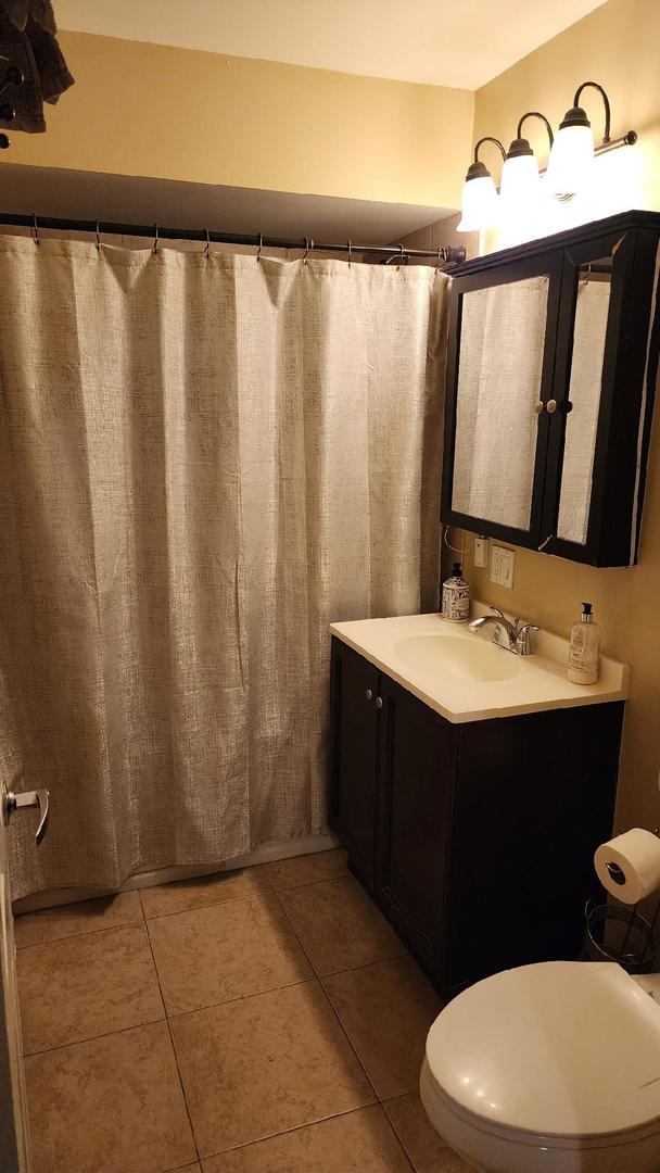 4258 W Lawrence Ave Unit 3W, Chicago, IL 60630 - photo 11