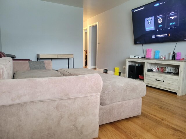 825 N Kildare Ave, Chicago, IL 60651 - photo 4