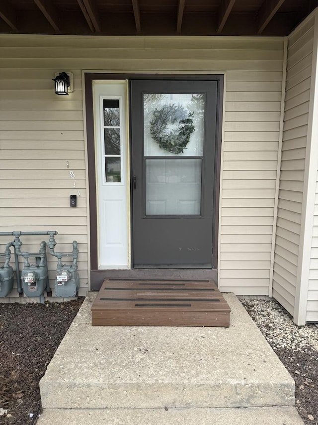 view of property entrance