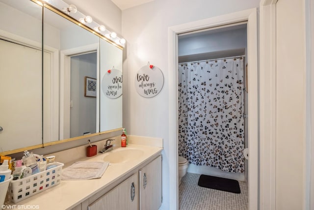 740 Saint Andrews Ln Unit 27, Crystal Lake, IL 60014 - bathroom with a shower with shower curtain, toilet, tile patterned flooring, and vanity