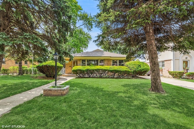 4547 Howard St, Skokie, IL 60076 - photo 1