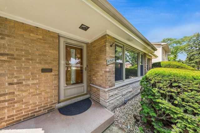 4547 Howard St, Skokie, IL 60076 - photo 2