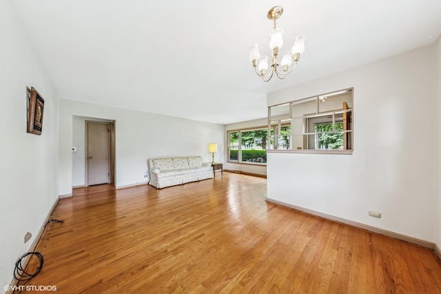 4547 Howard St, Skokie, IL 60076 - photo 7