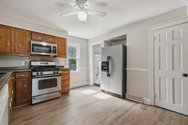 129 S Prairie St, Batavia, IL 60510 - photo 16