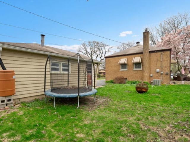 18532 Morris Ave, Homewood, IL 60430 - photo 16