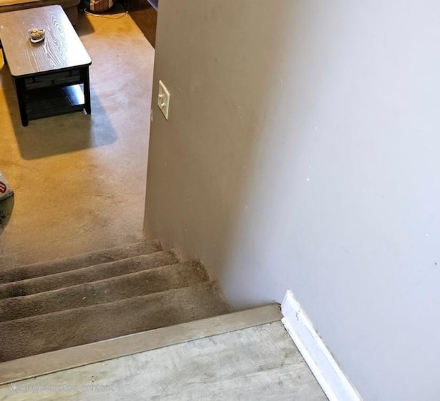 519 Greenwood Dr, Round Lake Park, IL 60073 - view of staircase